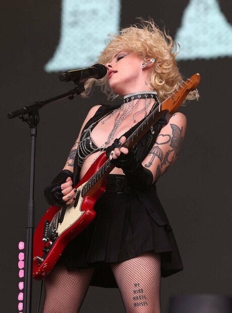 Heather Baron Gracie ホットモデル 画像