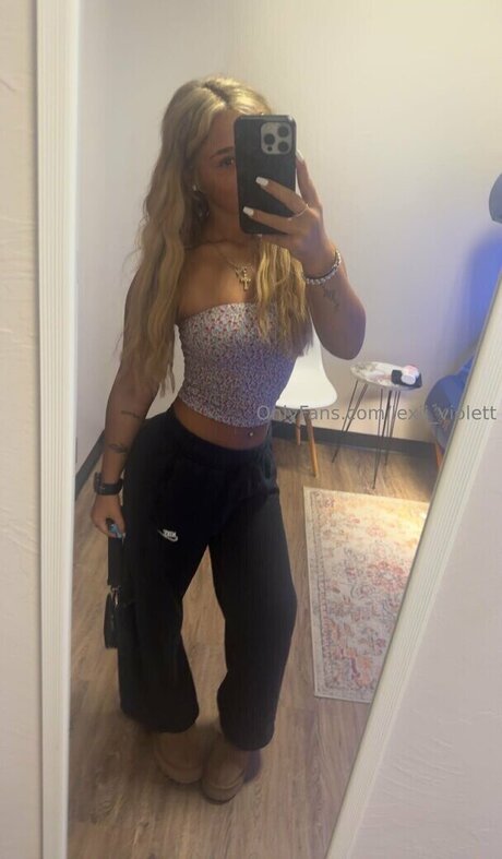 Lexii violett xxxスター ギャラリー