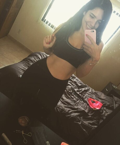 ティーンオンリーファン HD 画像