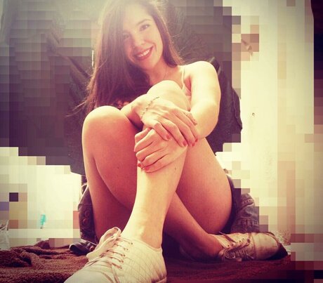 痩せたアジア人ティーン OnlyFans セクシーヌード 写真