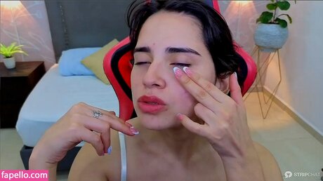 ポーグガールズオンリーファン アダルト 写真