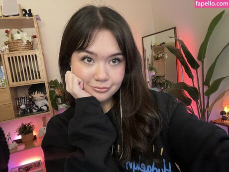 女装オンリーファン セクシー ギャラリー