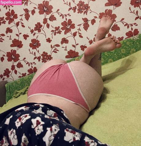 巨大な天然おっぱいオンリーファンズ アートxxx ギャラリー