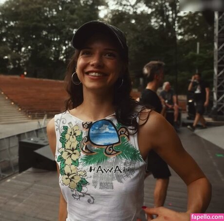 Nina Chuba アート女優 写真