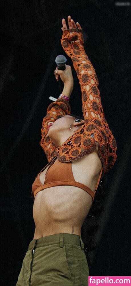 BBW パウグ オンリーファンズ 美しい 写真