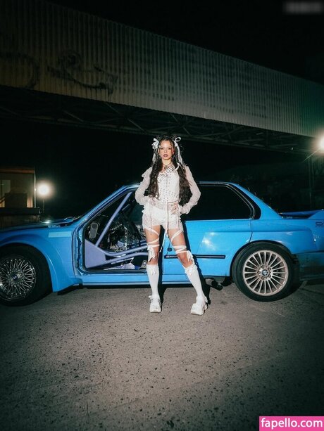 ラテン系の足 オンリーファンズ 裸 画像