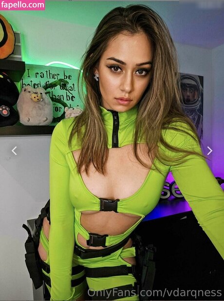 曲線美の女の子オンリーファンズ エロ アーカイブ