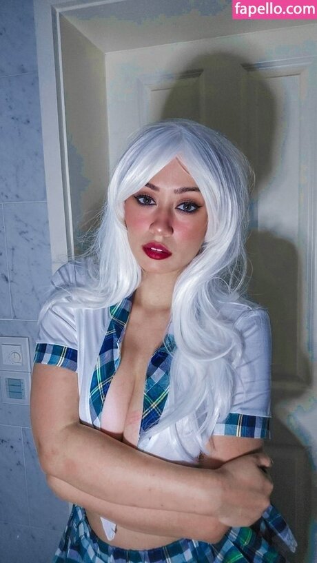 ブロンドの足のオンリーファンズ エロ 画像