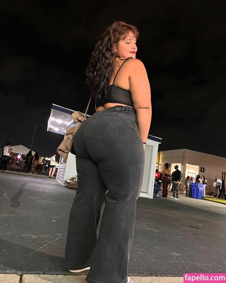 Duyein Martinez ポルノモデル アーカイブ