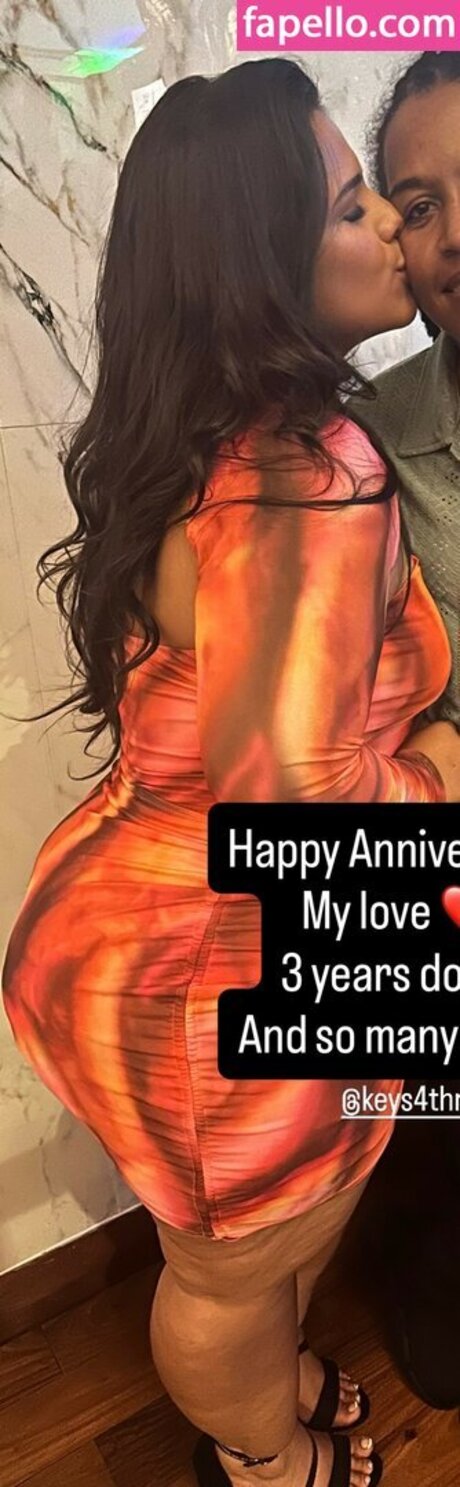 Duyein Martinez 裸のモデル ギャラリー