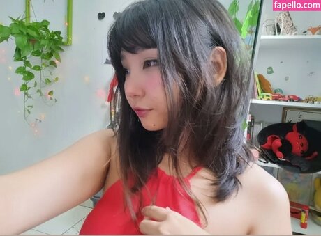 Sayurim_ セクシーモデル 写真