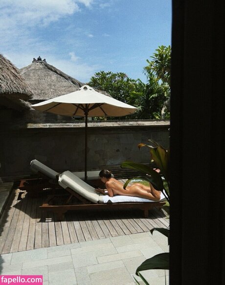 ママのアナルOnlyFans エロ 写真