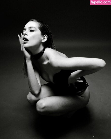 義理の妹オンリーファンズ エロチック 画像