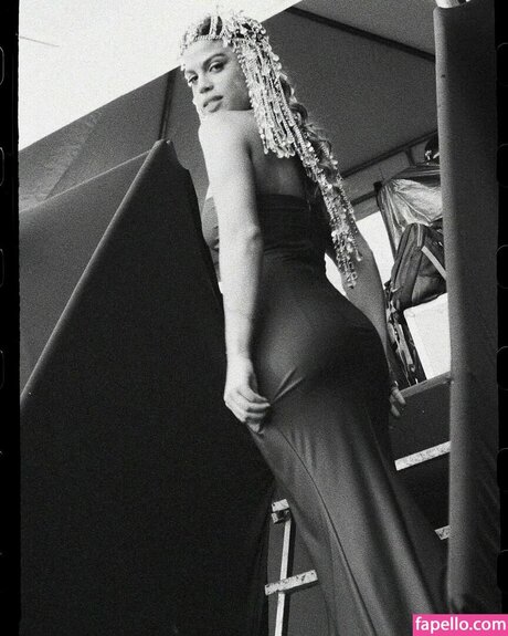 Clara Buarque xxx女優 画像