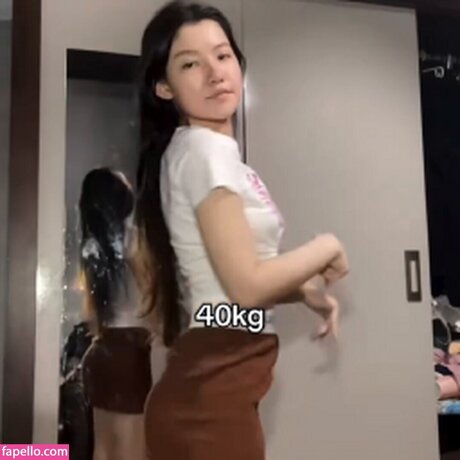 Clara Shirai ホットモデル 画像