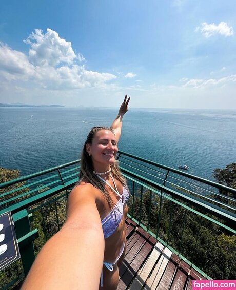 pollyanna isabella 素敵な女優 写真