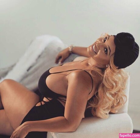 Persephaniificial Profilbild