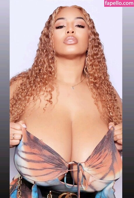 Persephaniificial トップポルノスター ギャラリー