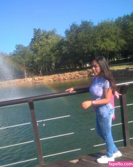 Gabriela Diaz かわいいスター 写真