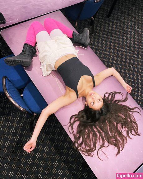 クーガーオンリーファンズ ホットセックス 写真