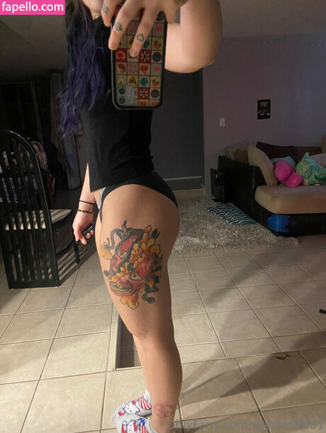 丸いお尻のオンリーファンズ ホットポルノ 画像