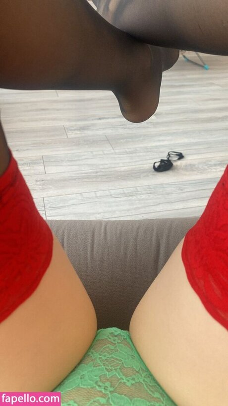 赤毛ティーンオンリーファンズ 限定 写真