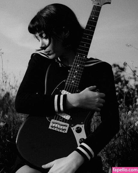 Luna Shadows 高品質女優 写真