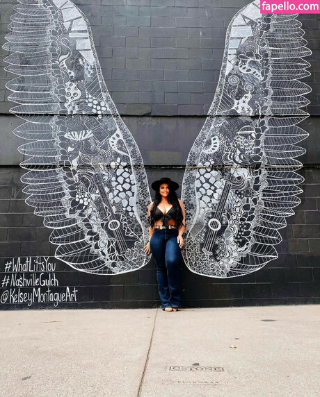 パウグプリンセスOnlyFans セクシー裸 画像