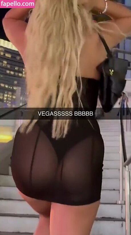 Emma Pillemer セクシーなポルノスター ギャラリー