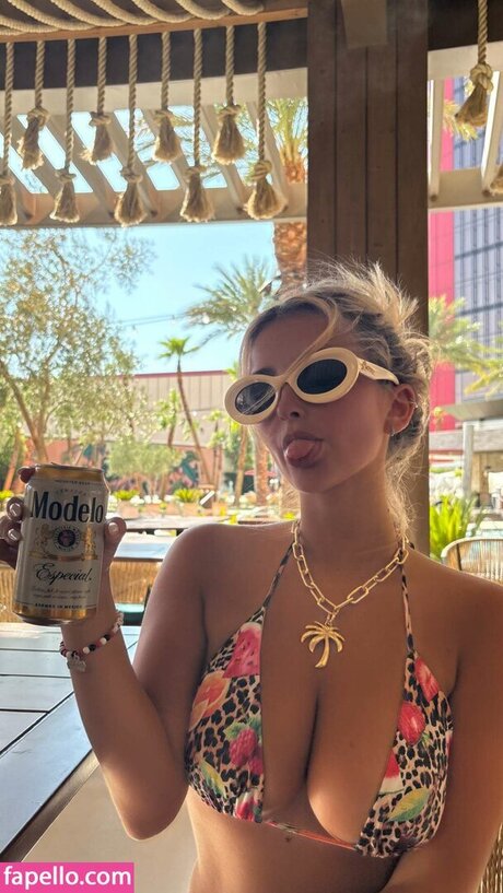 Emma Pillemer xxxモデル 写真