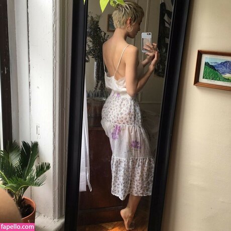 Aidan Noell ポルノ女優 写真