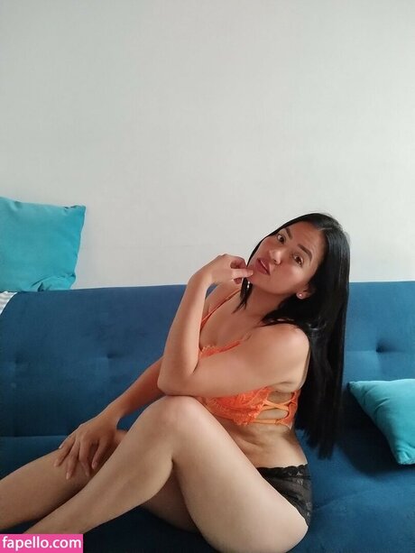 赤毛の熟女オンリーファンズ ヌード 写真