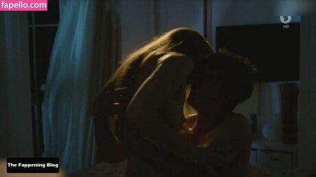 ビデオ通話 オンリーファンズ ホットセックス 写真