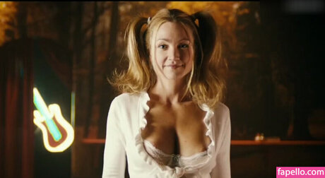 Lisa Maria Potthoff アダルト女優 写真