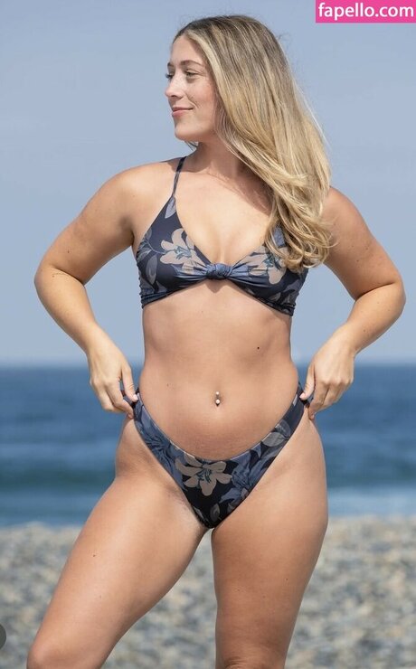 ラバーオンリーファン アートヌード 写真