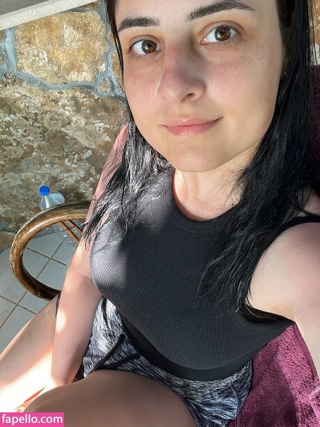 ecehelentezcan 美しい女優 画像