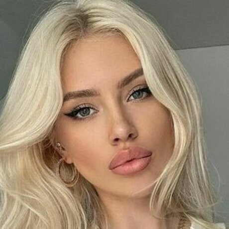 lilyabraun 最高のスター 写真