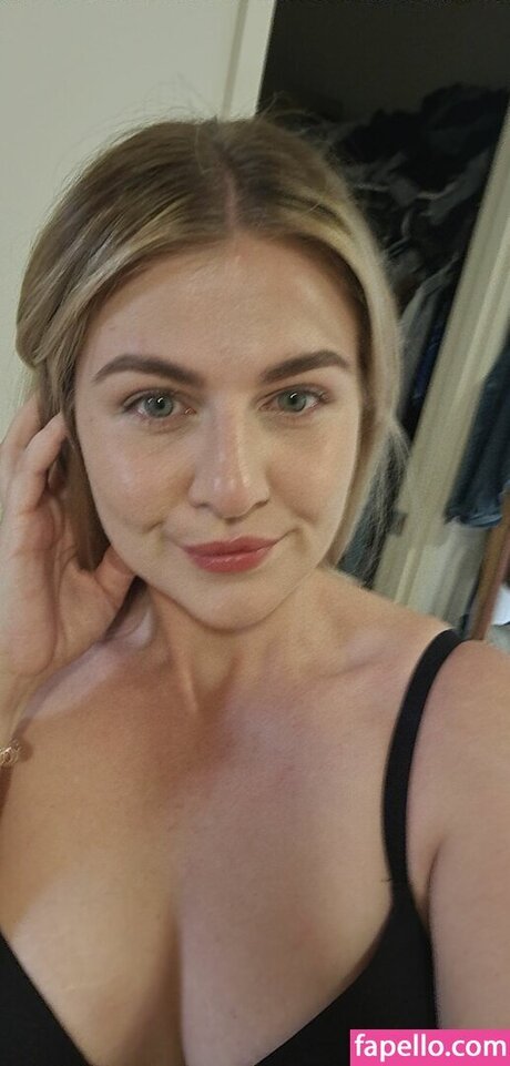 黒いお尻のオンリーファンズ ポルノ ギャラリー