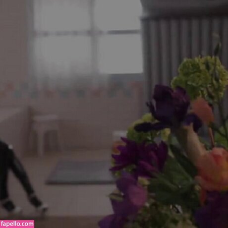 Amiri Saitou ポルノスター 美しい 画像