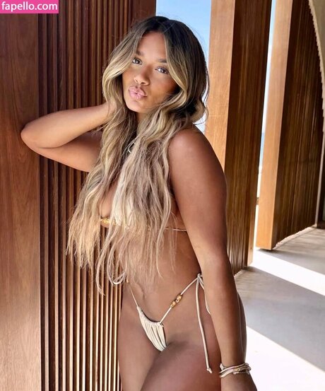 Natalie Gessey ポルノスター ホット 画像