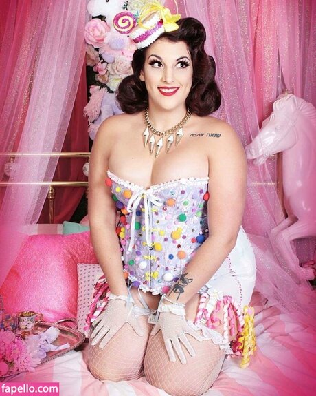 Roxy Torpedo アート女優 画像