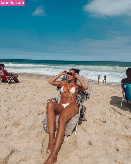 ブロンドのお尻オンリーファンズ エロ 画像