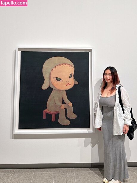 お金 オンリーファンズ 美しい裸 画像