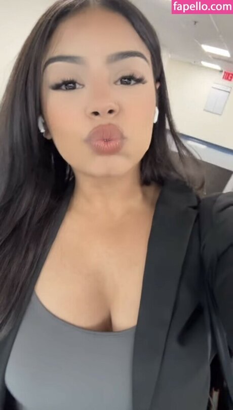 A vriell セックスモデル アーカイブ