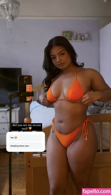 A vriell ヌードのポルノスター 写真