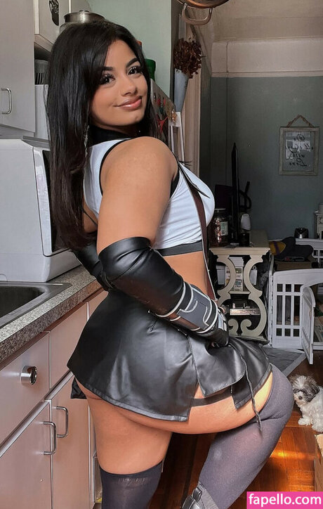 大きなお尻と巨乳のオンリーファンズ 素敵 画像