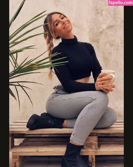 Tslanaxoxo 素敵なポルノスター ギャラリー