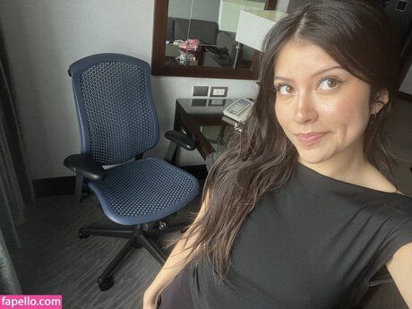 aygela エロティックモデル 写真