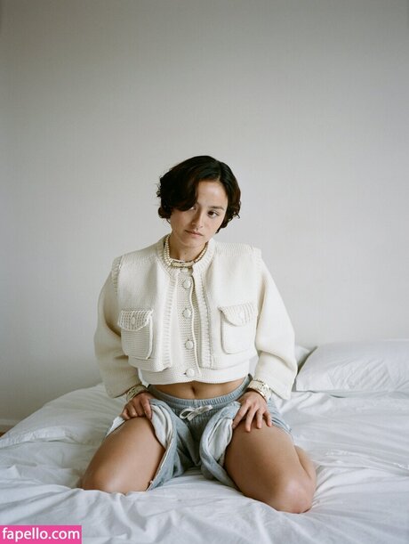 Chase Sui Wonders ヌード女優 写真