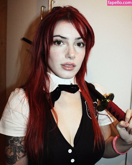 シャワー3P OnlyFans 無料 写真